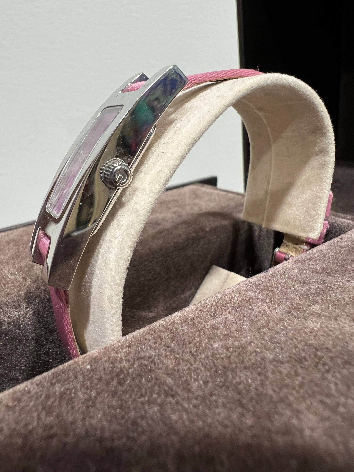 GUCCI 3900L Pink Watch