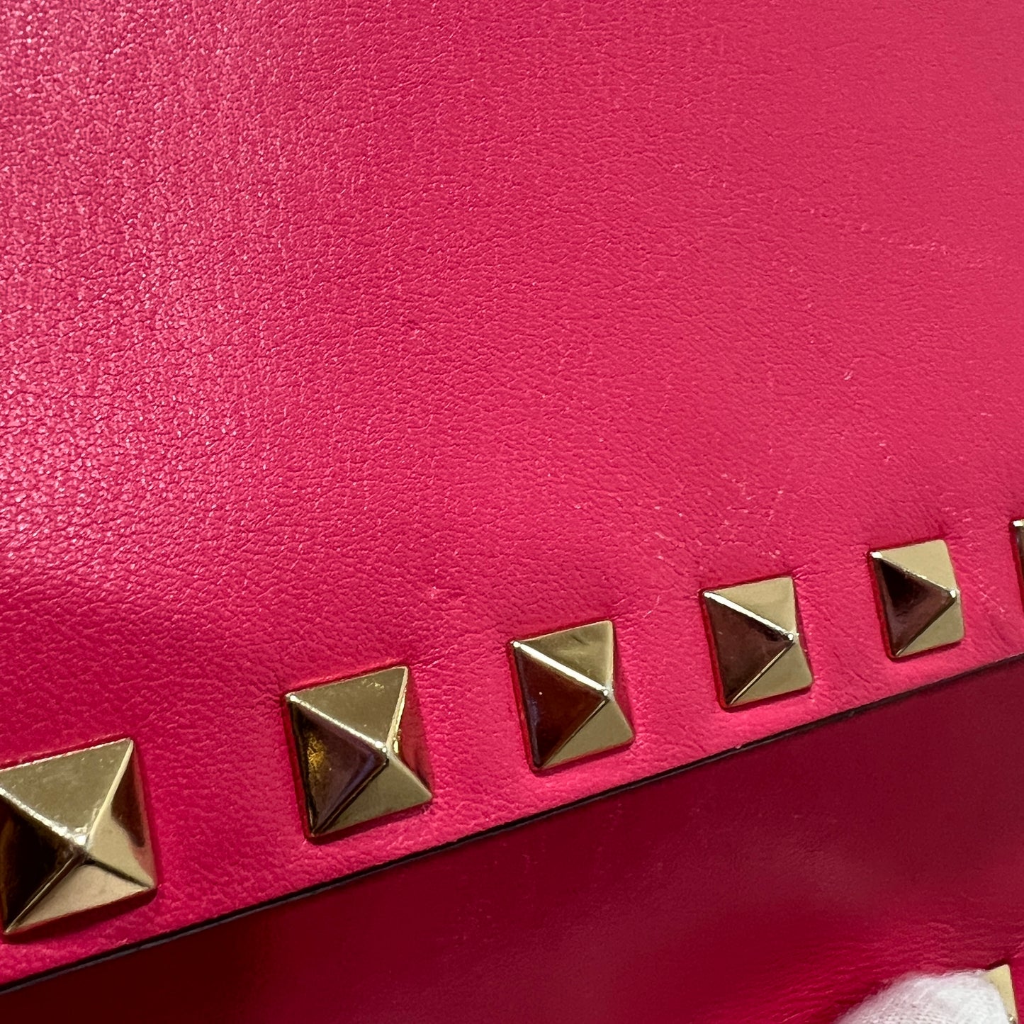 VALENTINO Garavani Rockstud Flap Chain Bag