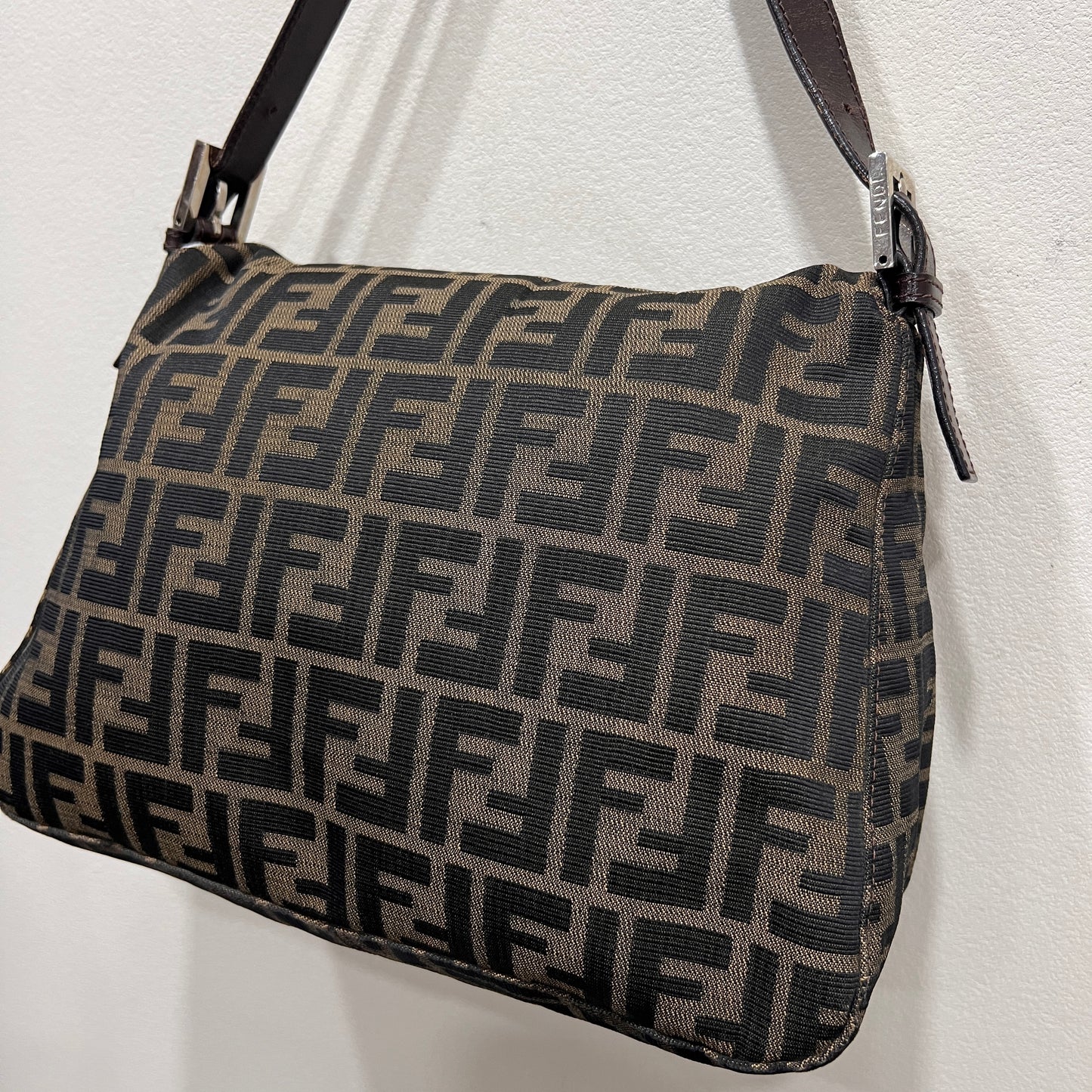 FENDI Mamma Baguette