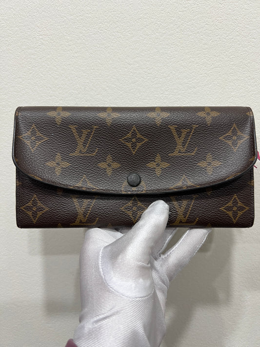 LOUIS VUITTON Emilie Wallet