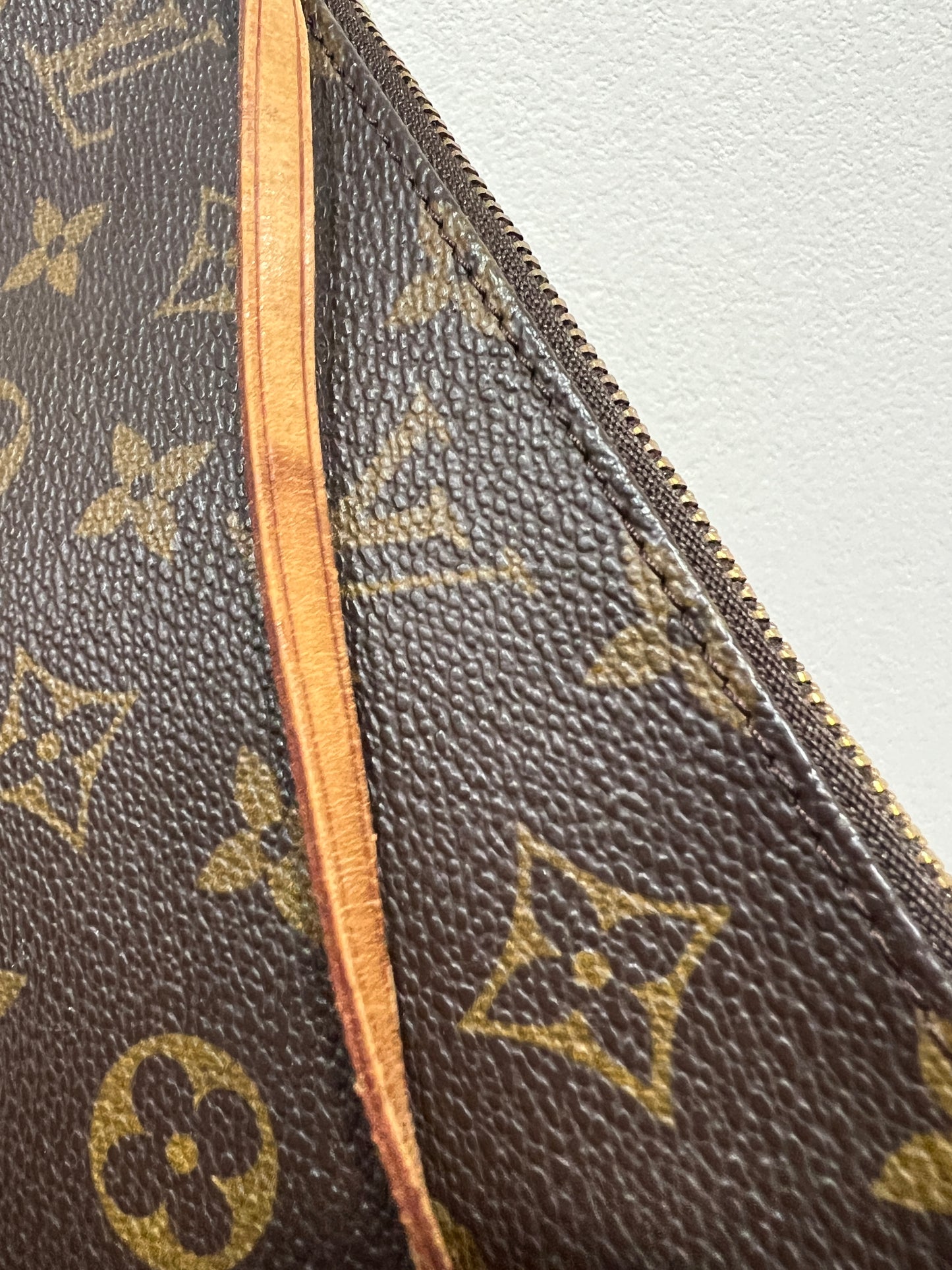 LOUIS VUITTON Accessory Pouchette