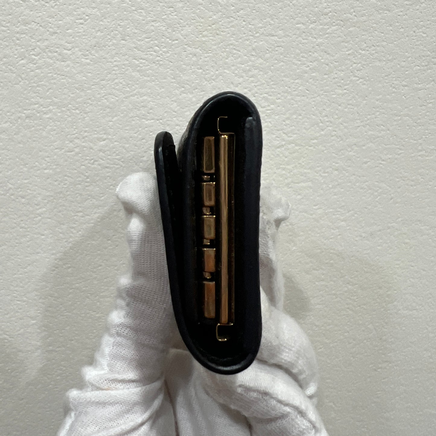 LOUIS VUITTON Key Holder Ft. Yamamoto