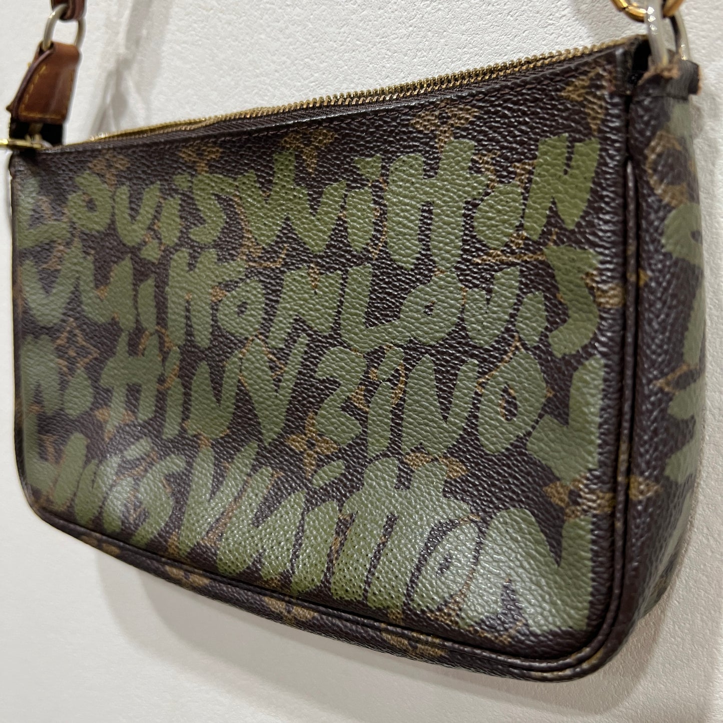 LOUIS VUITTON Stephen Sprouse Pochette Accessories