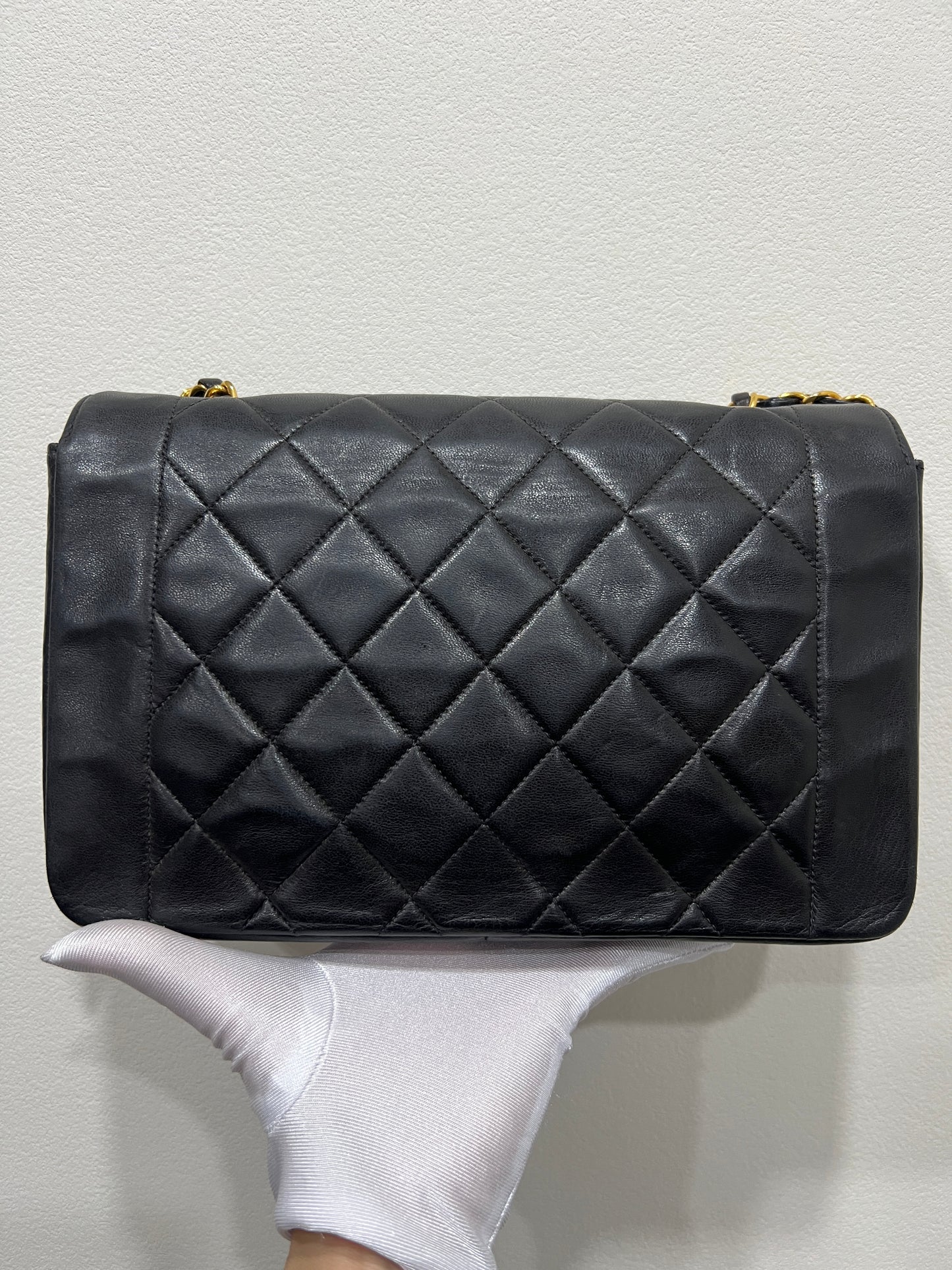 CHANEL DIANA FLAP