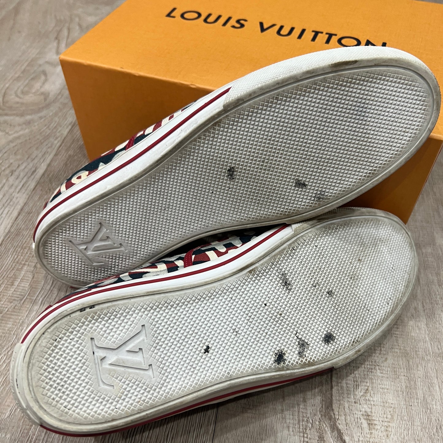 LOUIS VUITTON Stephen Sprouse Graffiti Low Sneakers Size 8 1/2