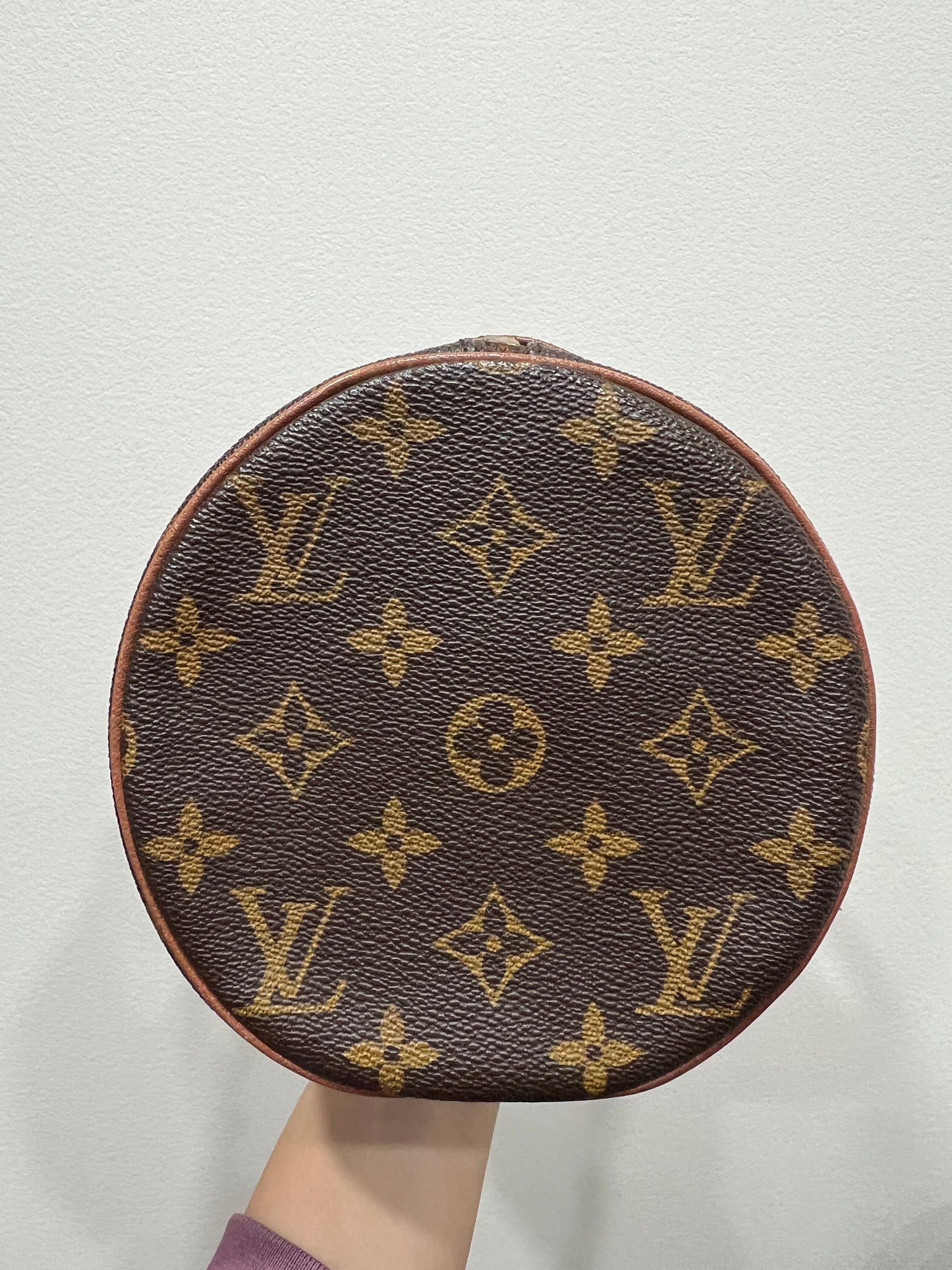 LOUIS VUITTON Papillon 26