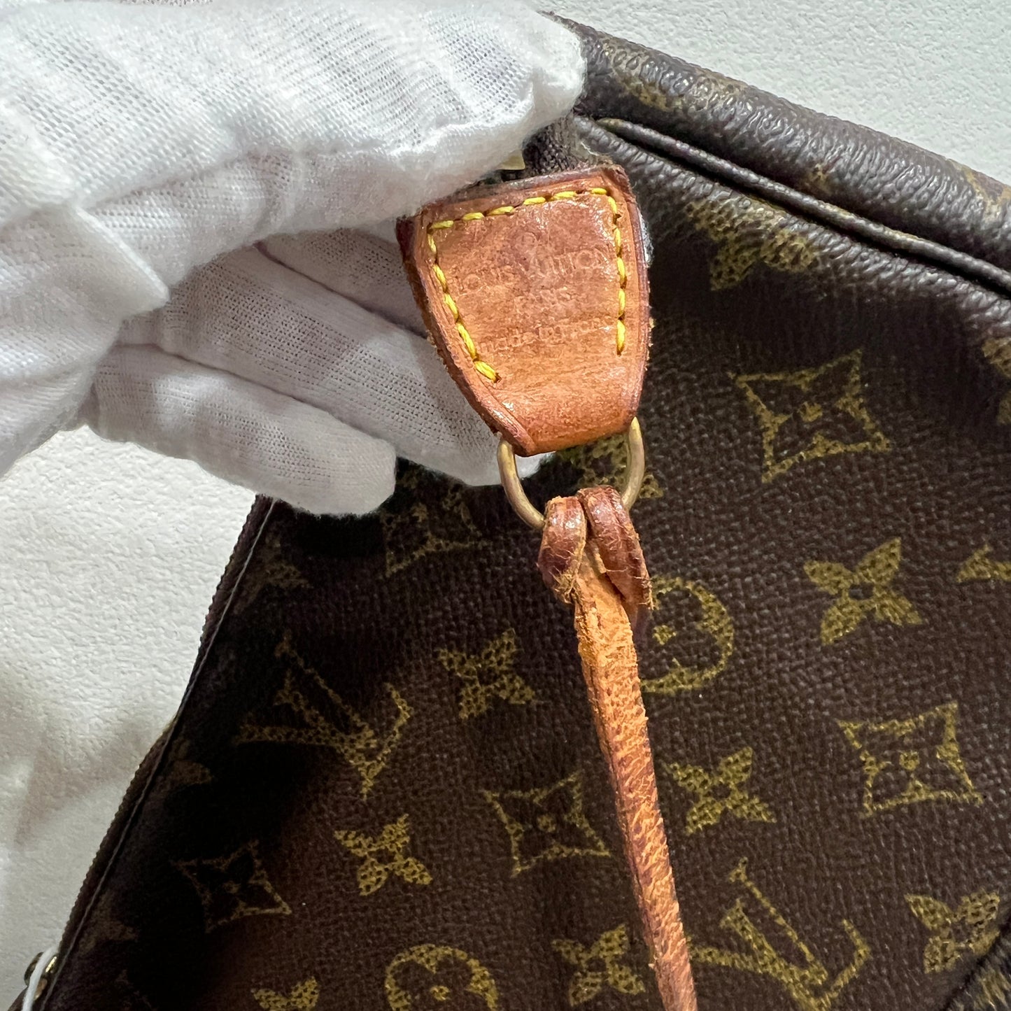 LOUIS VUITTON Accessory Pochette