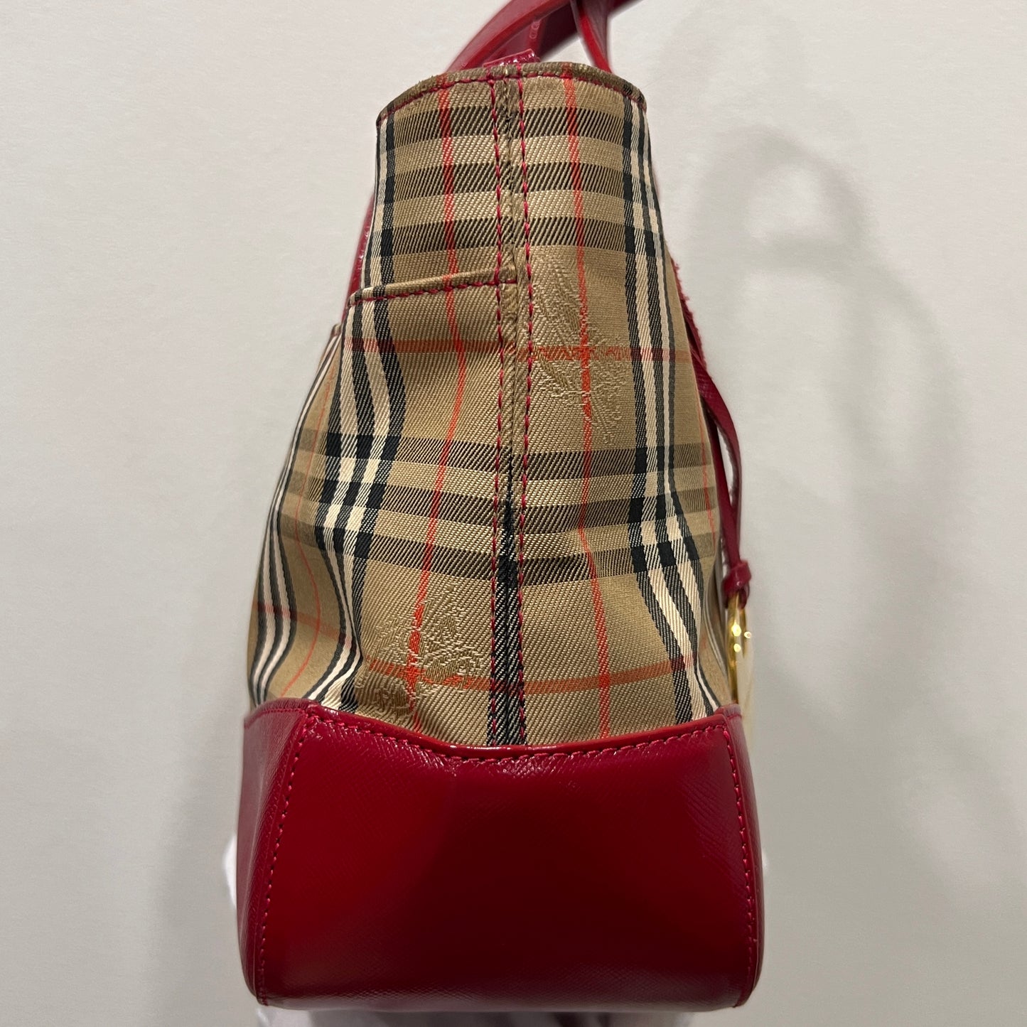 BURBERRY Handbag