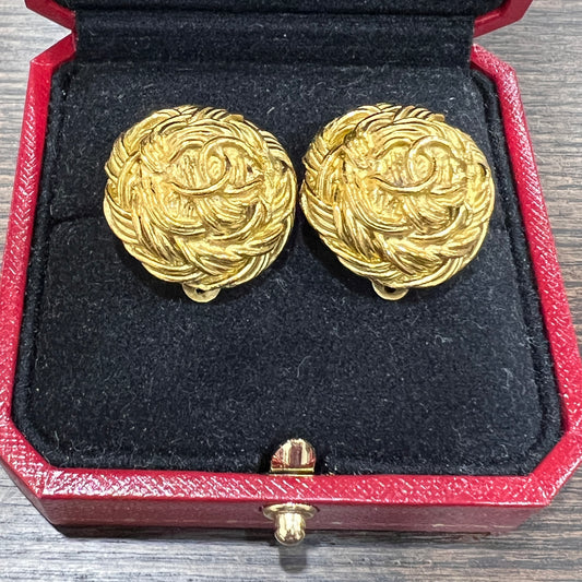 CHANEL Clip on Earrings