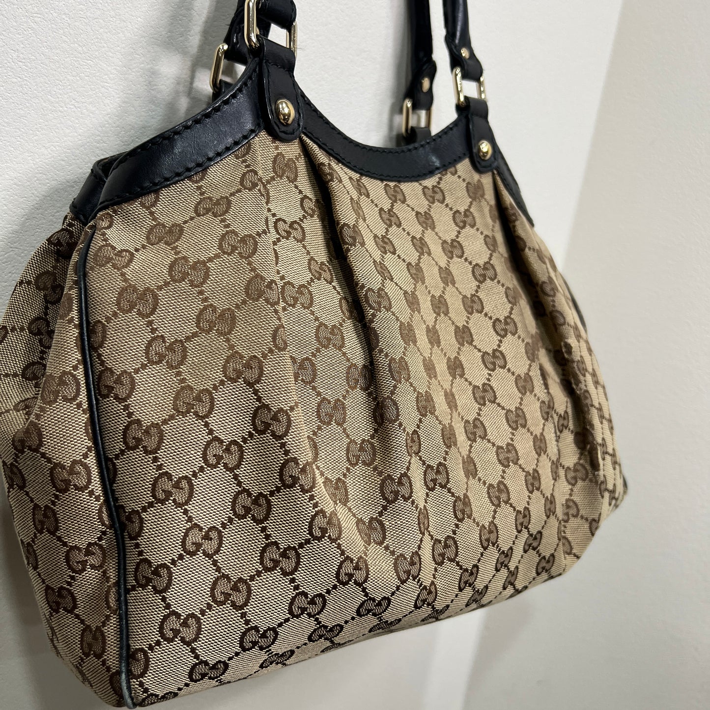 GUCCI Shoulder Bag