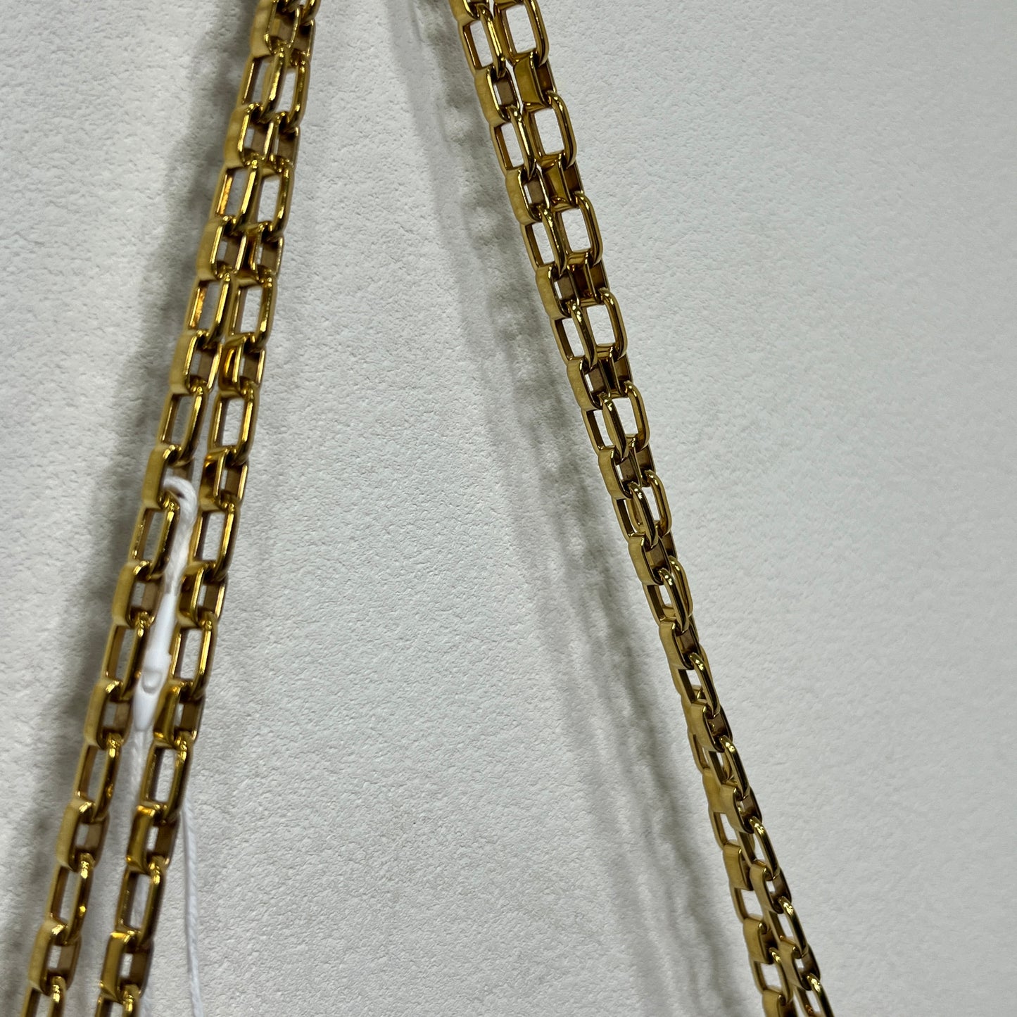 LOUIS VUITTON Pallas Chain Bag