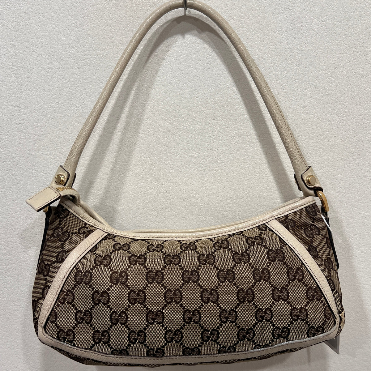 GUCCI Abbey D-Ring Pochette Shoulder Bag