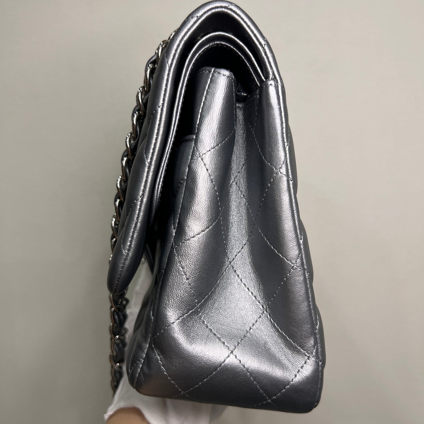 CHANEL Jumbo Double Flap Lambskin Quilted