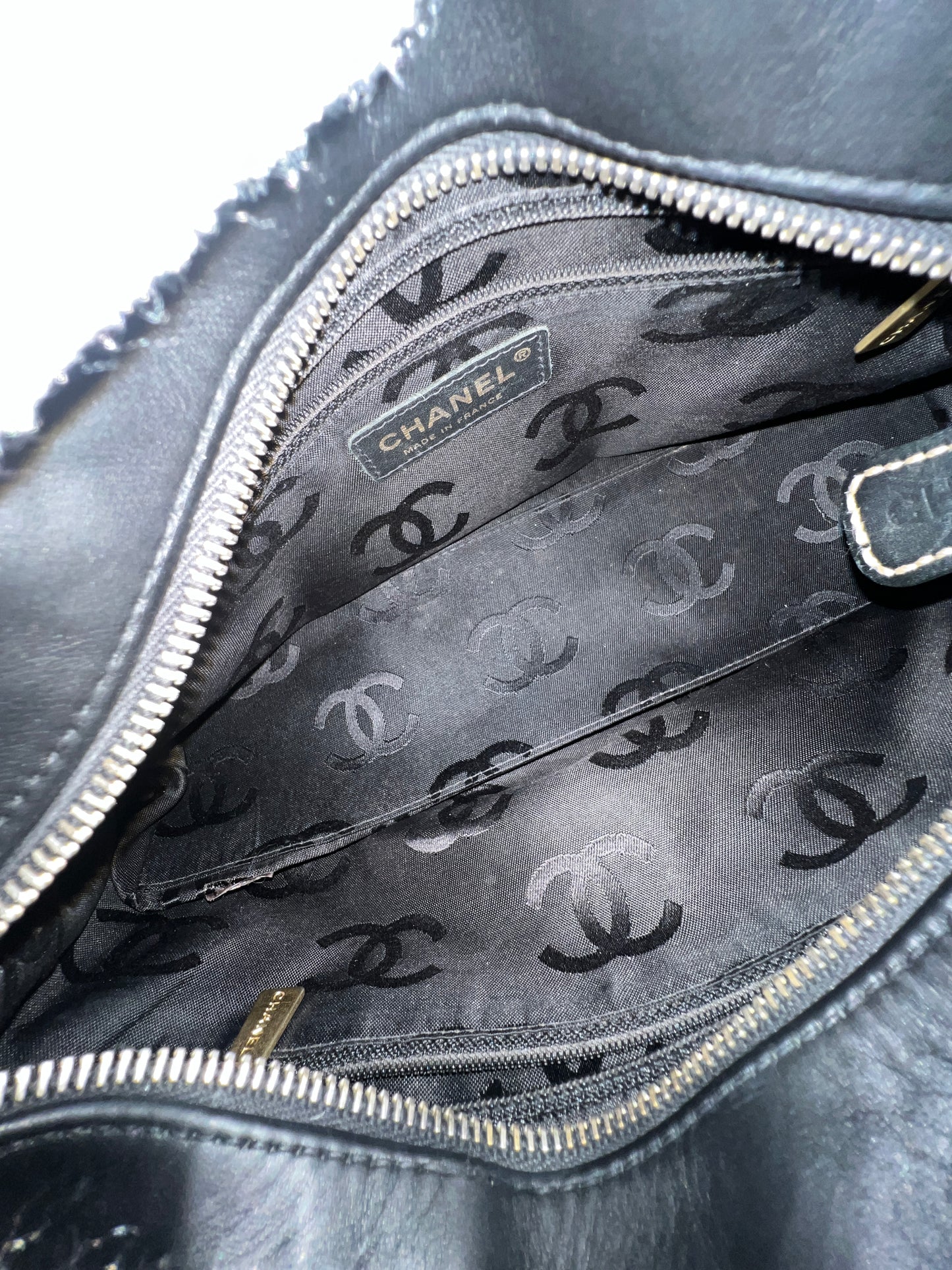 CHANEL Wild Stitch CC Shoulder Bag