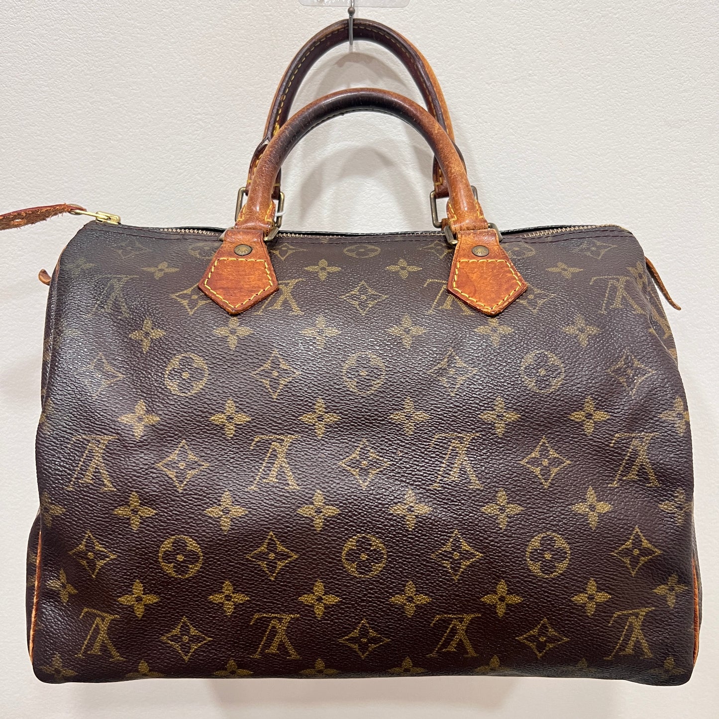 LOUIS VUITTON Speedy 30