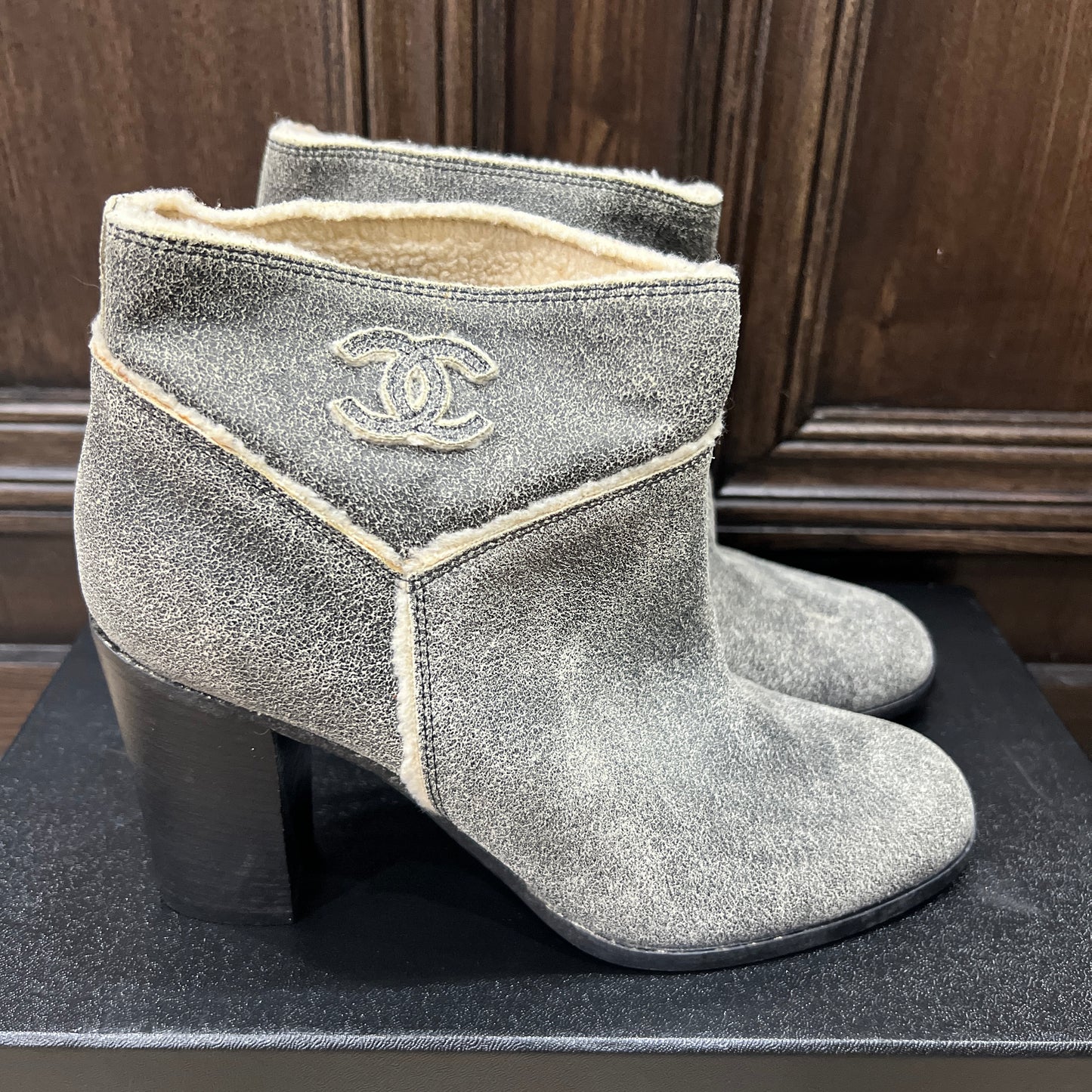 CHANEL Suade Calf Skin CC Ankle Boots Grey Leather Size 38