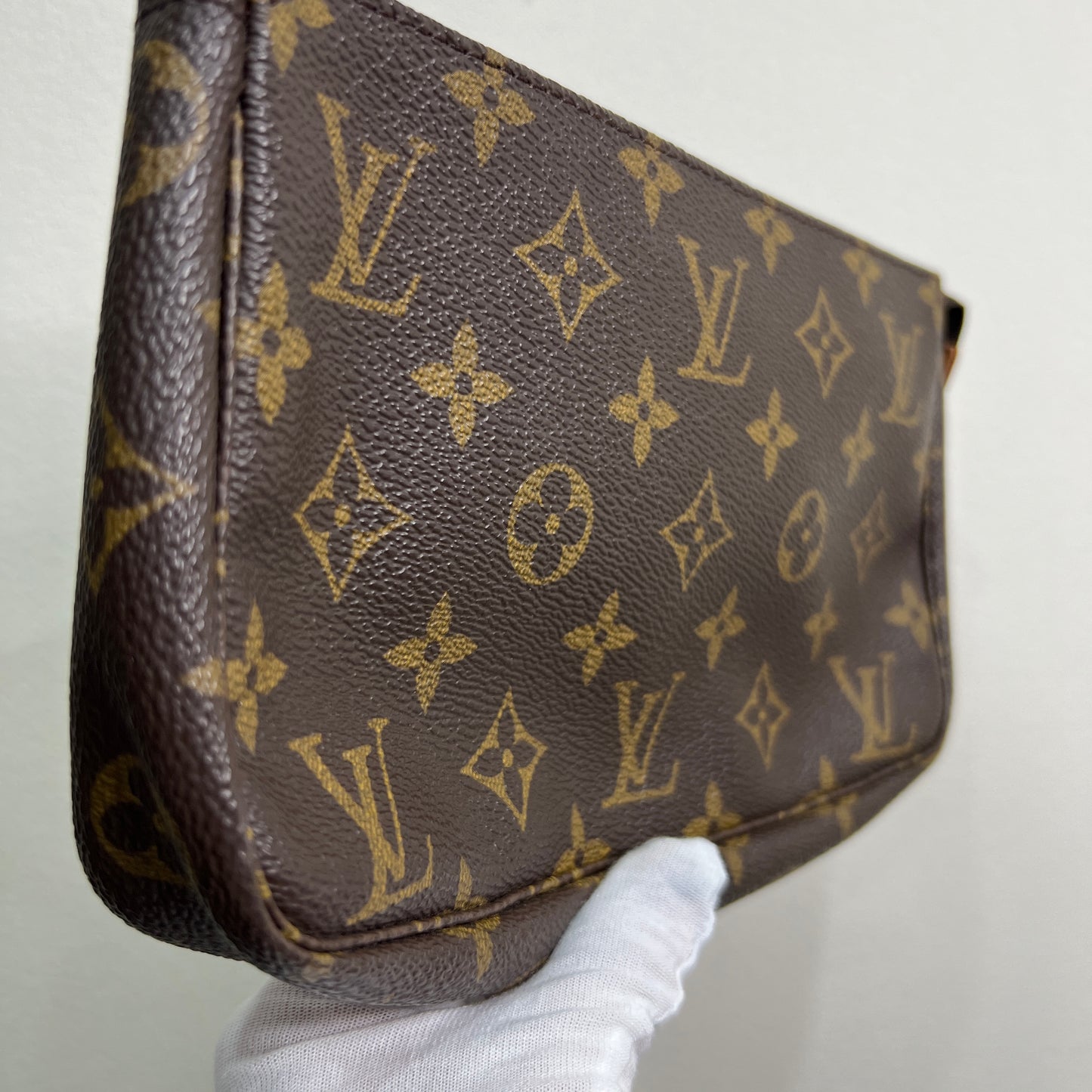 LOUIS VUITTON Accessory Pochette with Long Strap