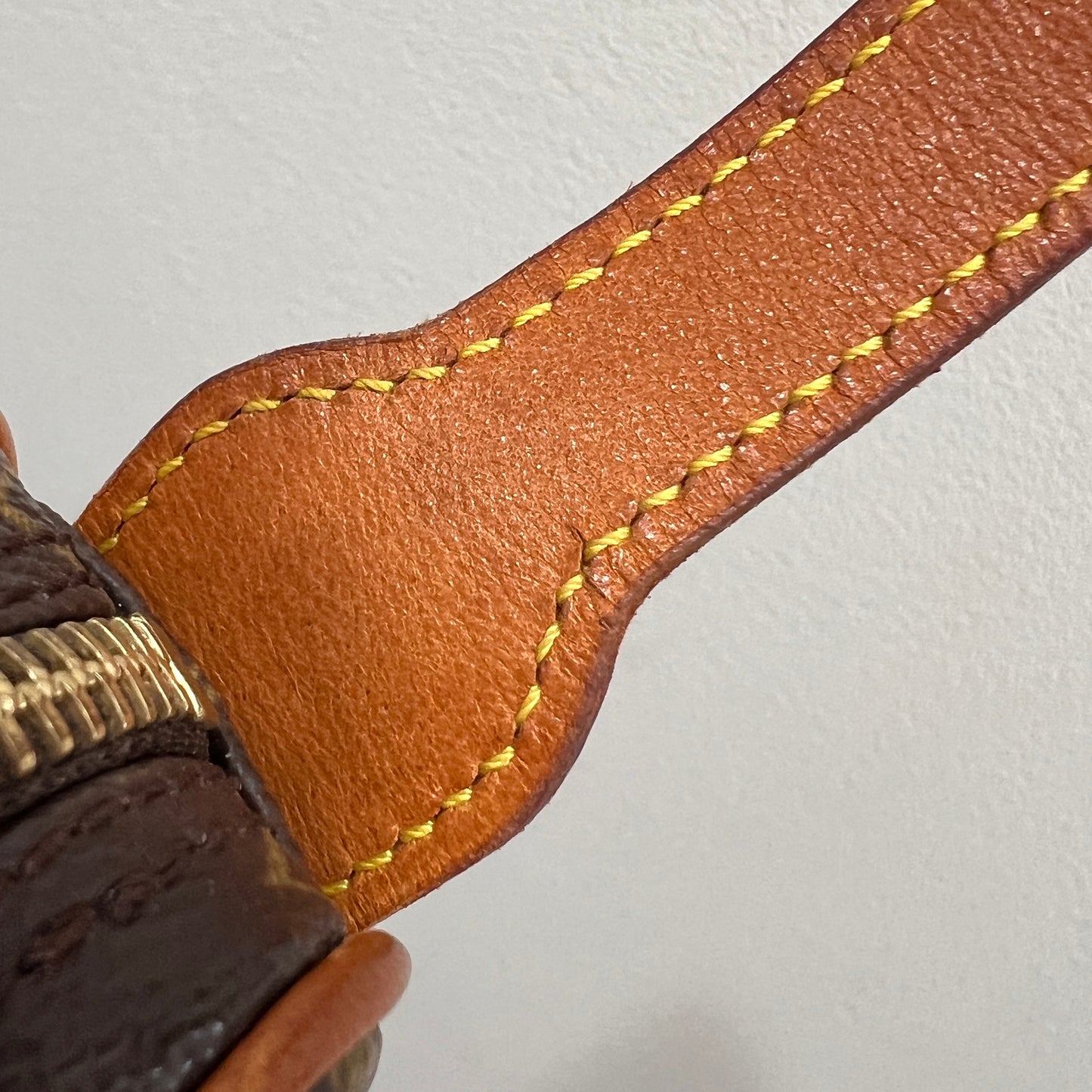 LOUIS VUITTON Croissant PM