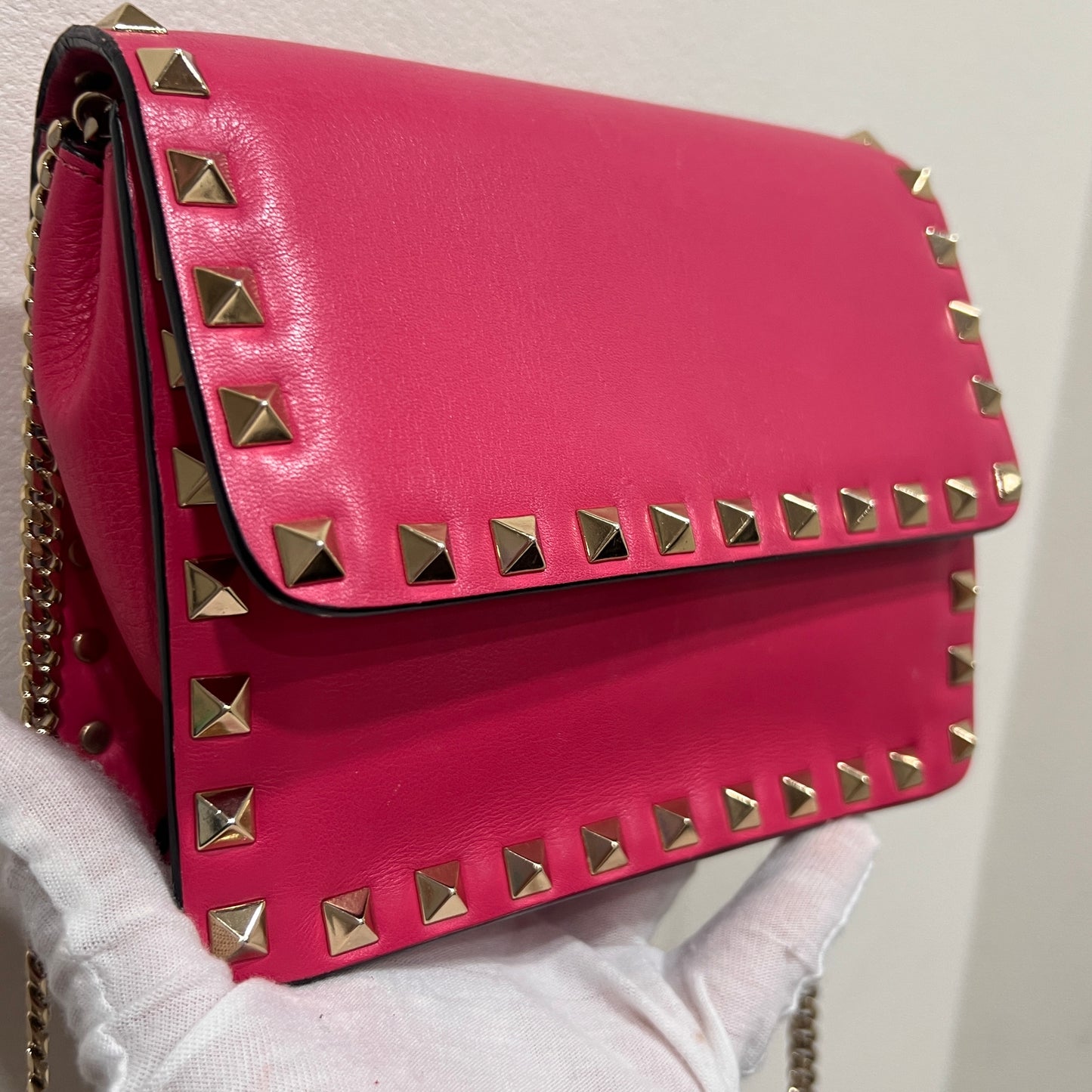 VALENTINO Garavani Rockstud Flap Chain Bag