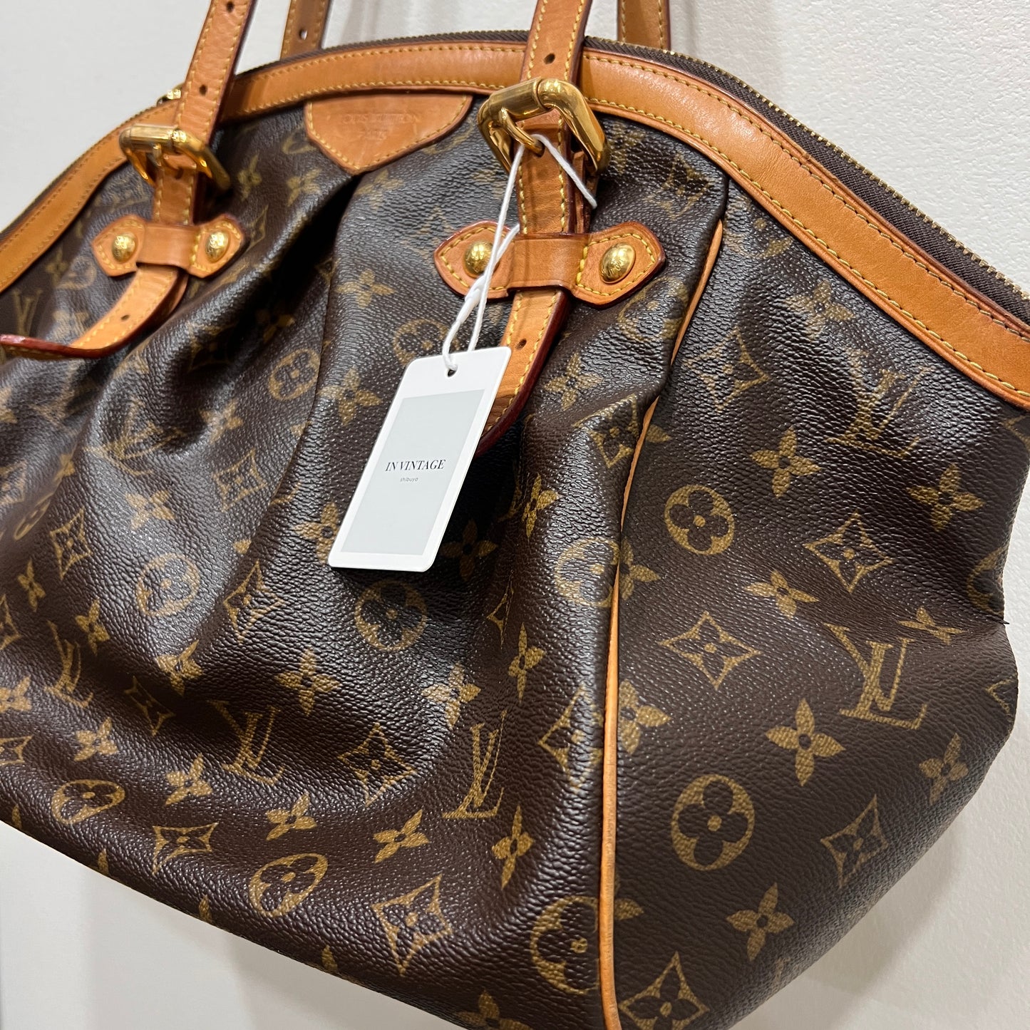 LOUIS VUITTON Tivoli GM