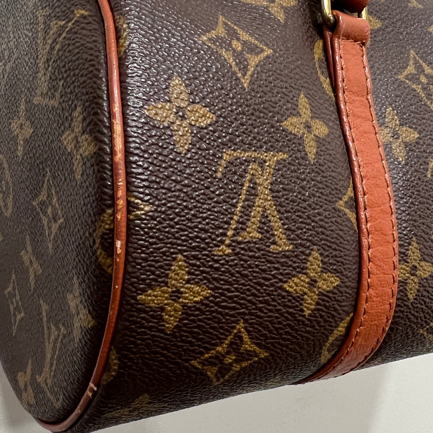 LOUIS VUITTON Papillon 30cm