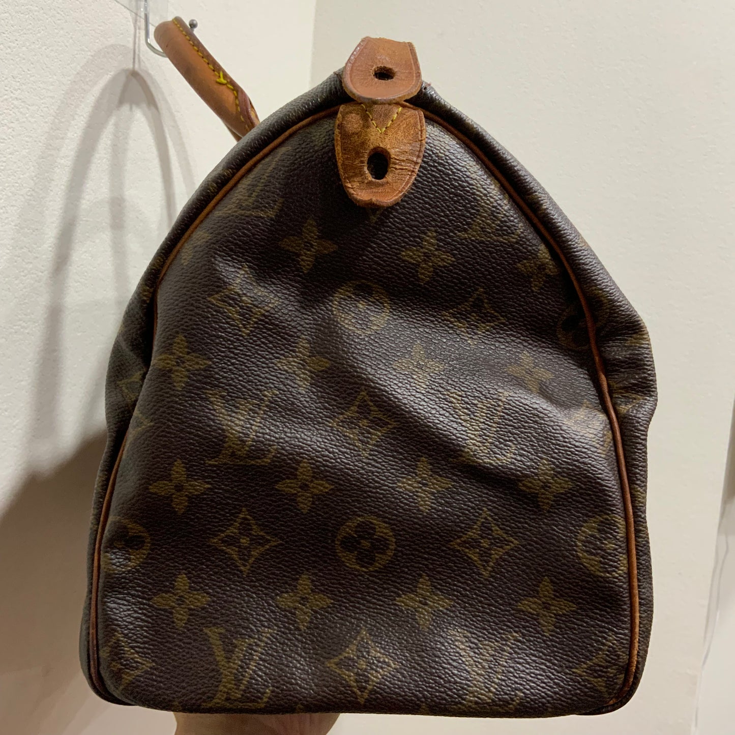 LOUIS VUITTON Speedy 30