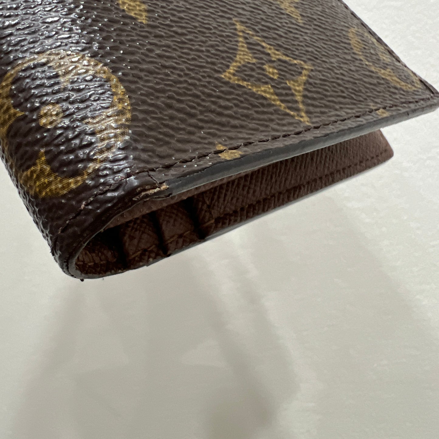 LOUIS VUITTON Long Wallet (item number 523-41)