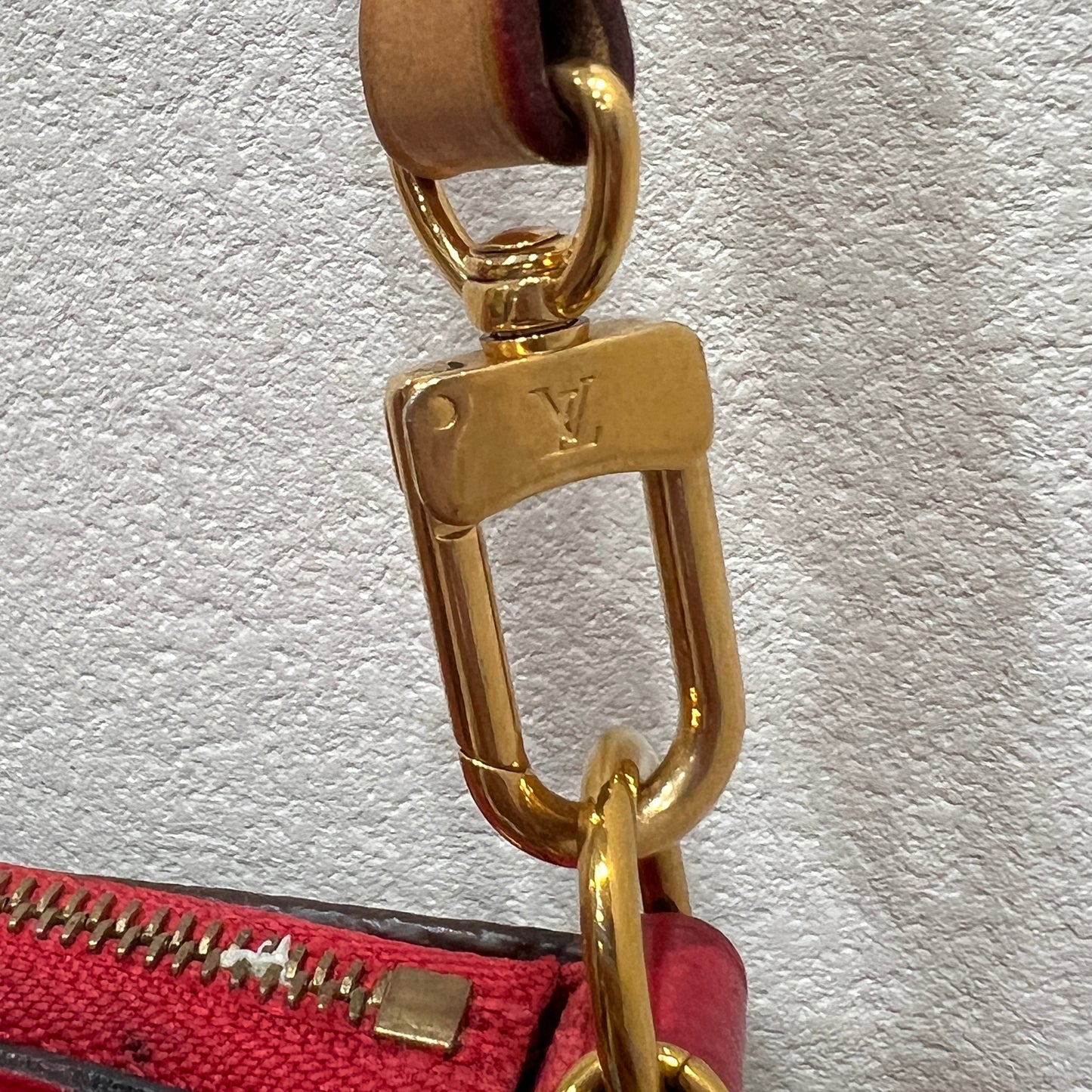 LOUIS VUITTON Pallas Red