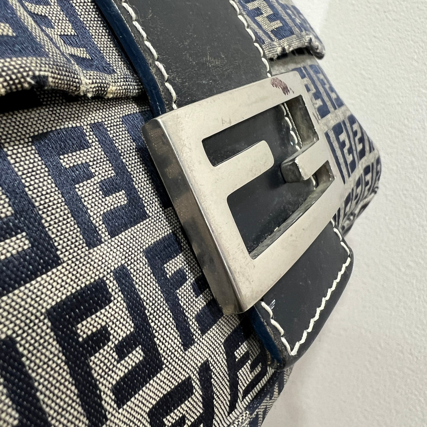 FENDI Mamma Baguette