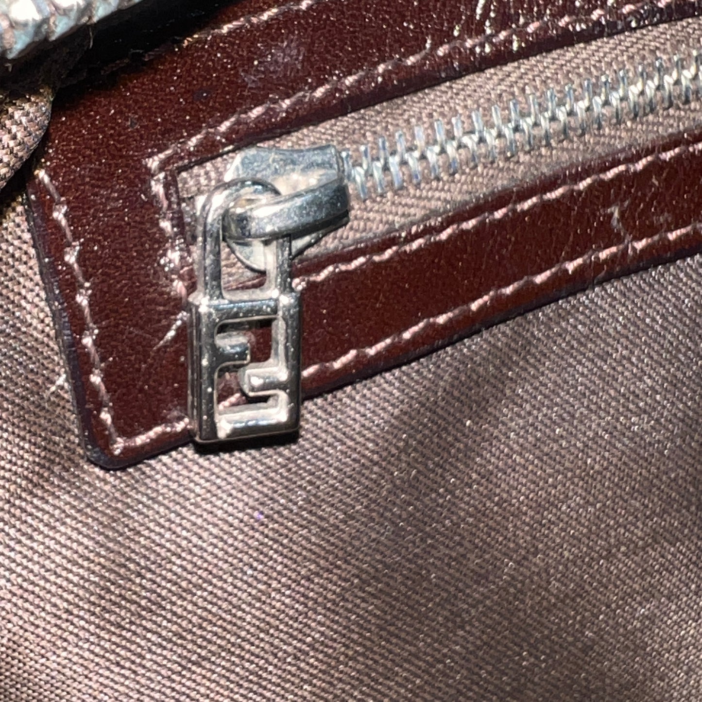FENDI Crossbody Baguette