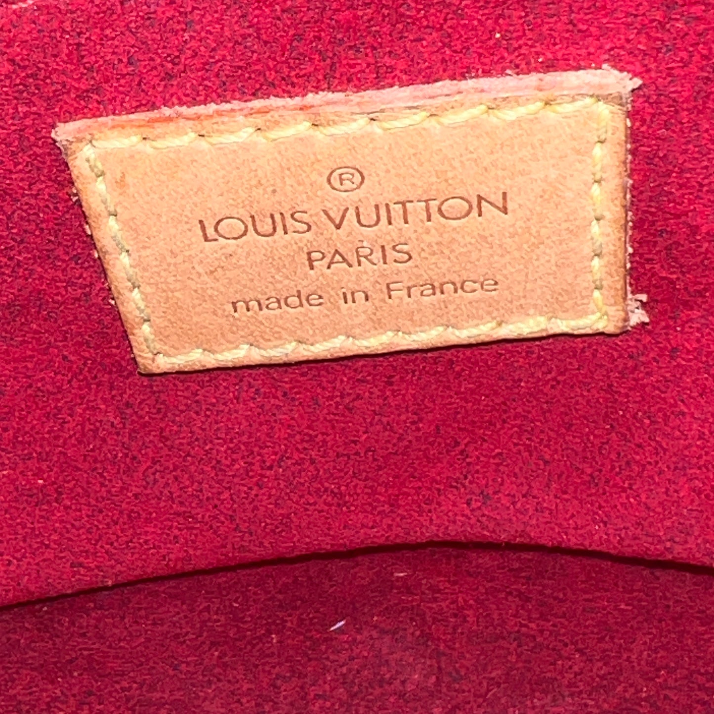 LOUIS VUITTON Croissant PM