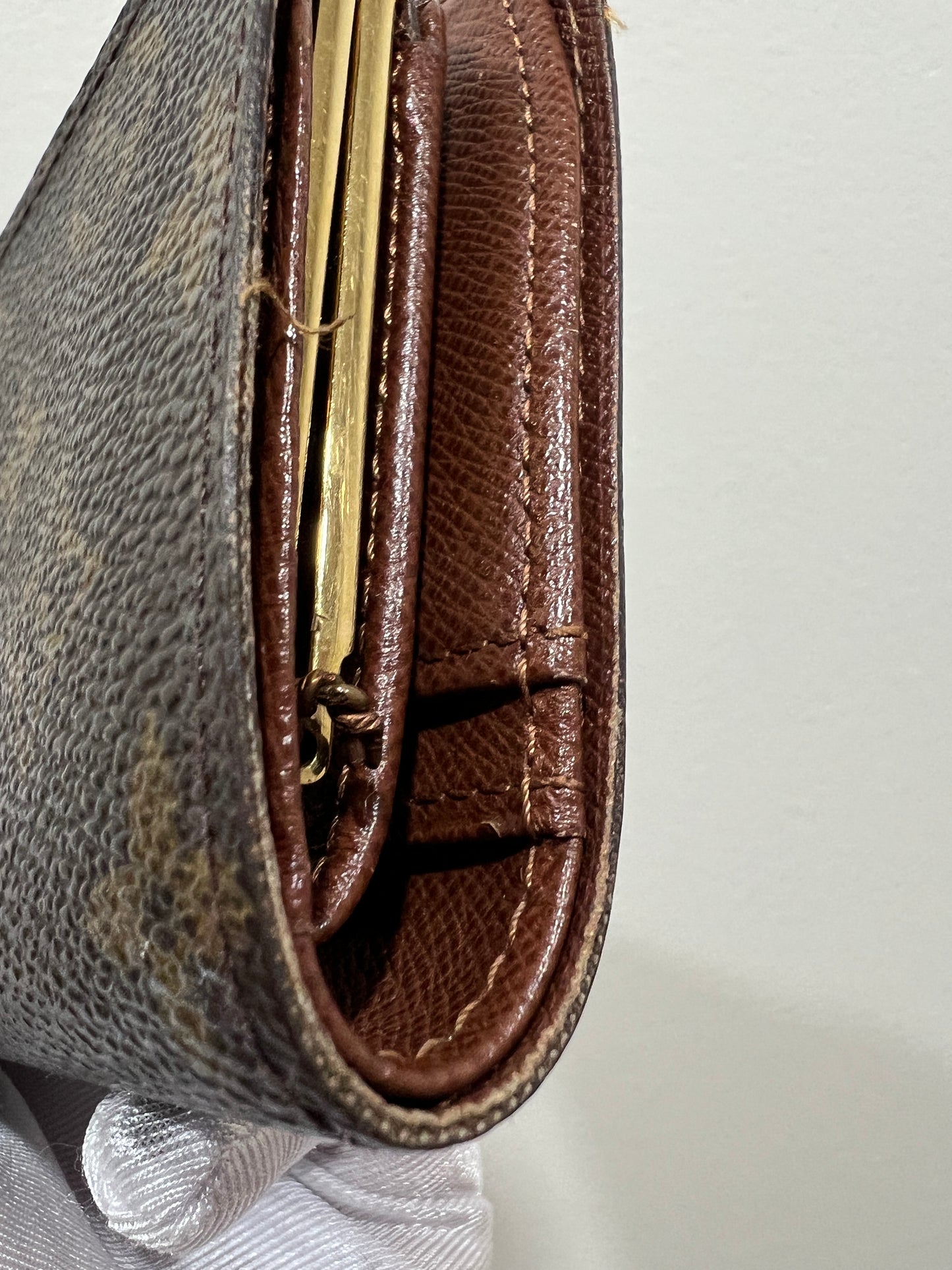 LOUIS VUITTON Porte-monnaie Billet Bifold Wallet