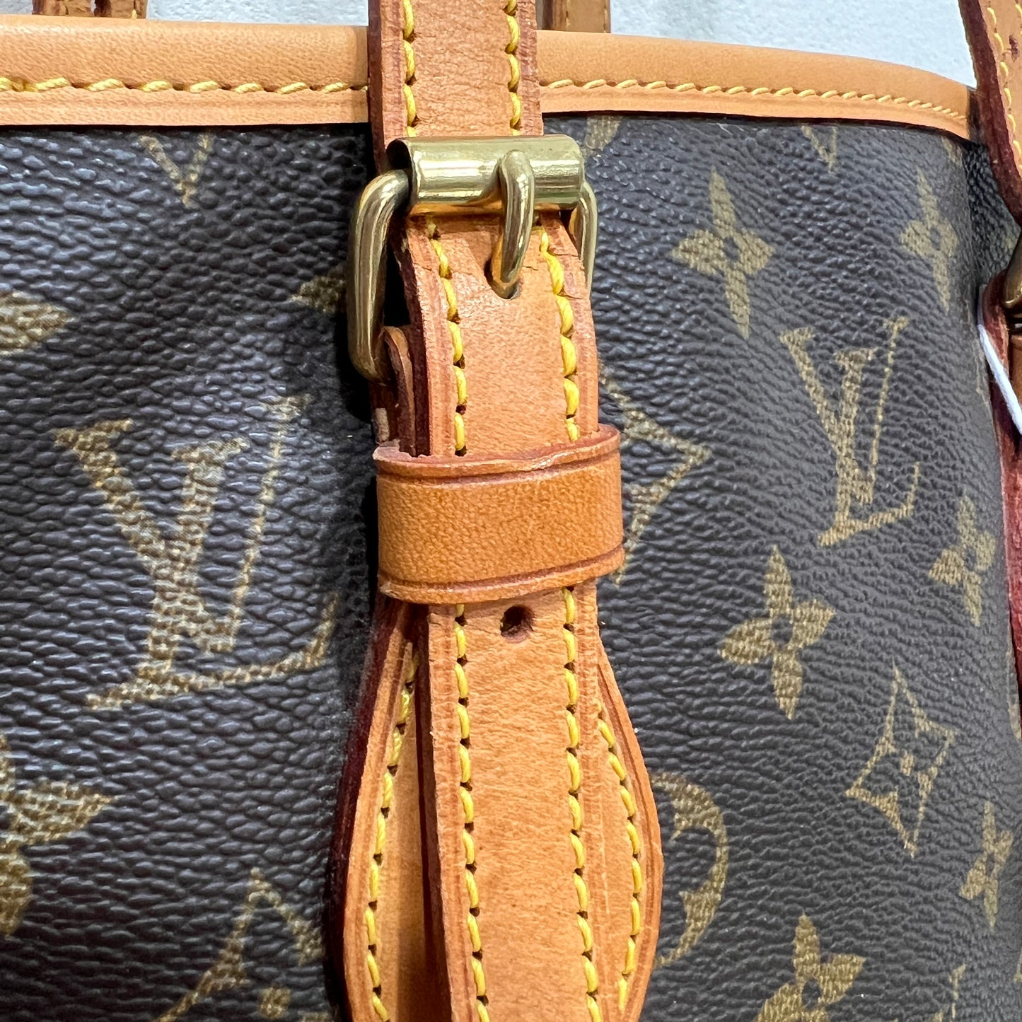 LOUIS VUITTON Bucket Bag PM