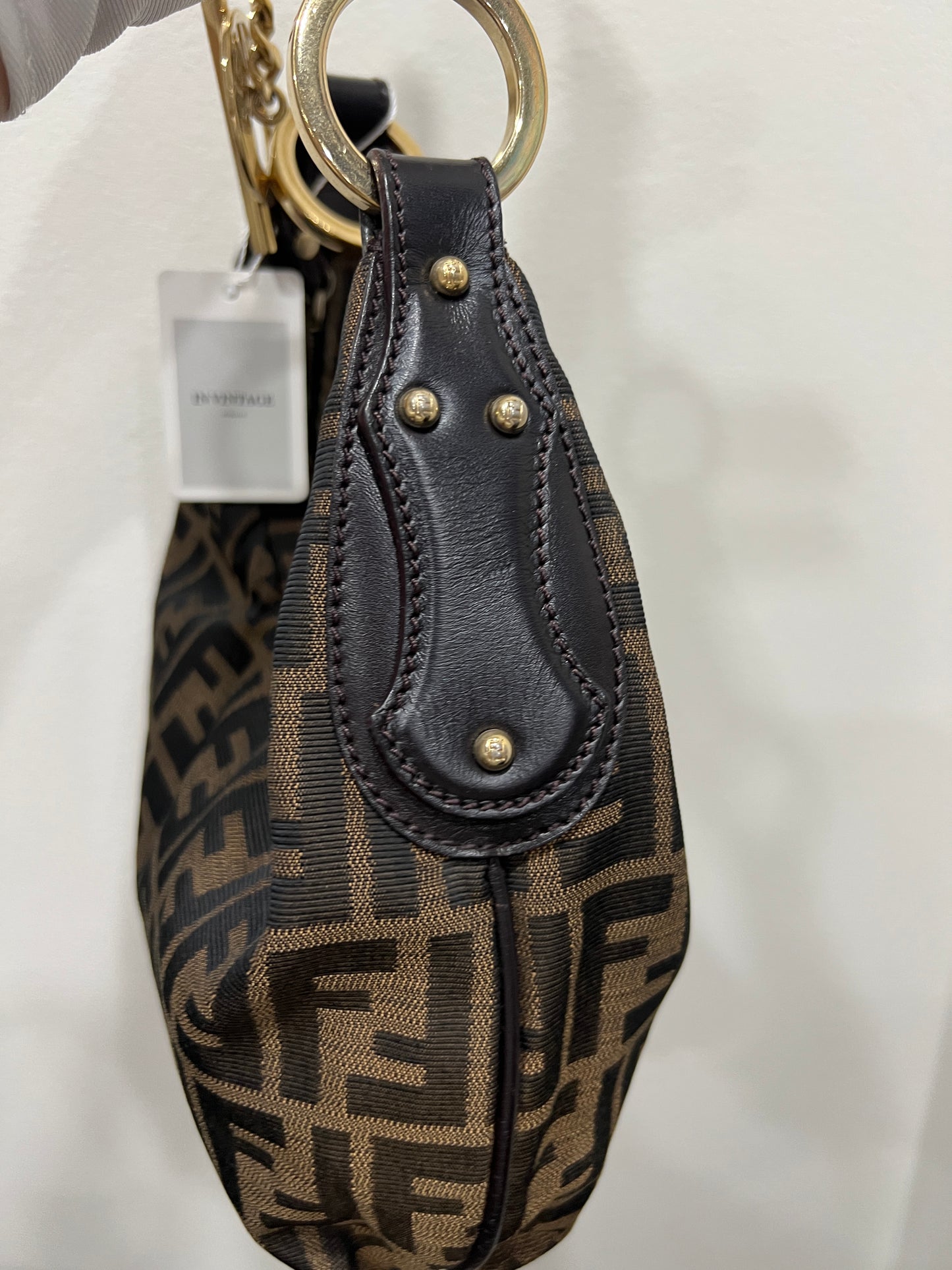FENDI Croissant Chain Shoulder bag