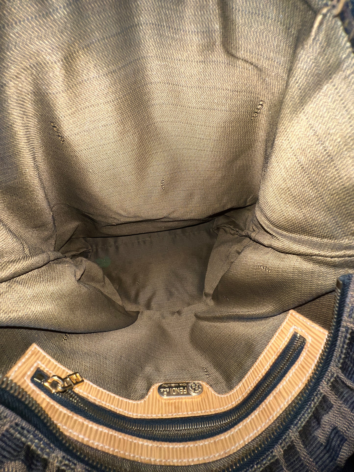 FENDI Tote (2505-21)