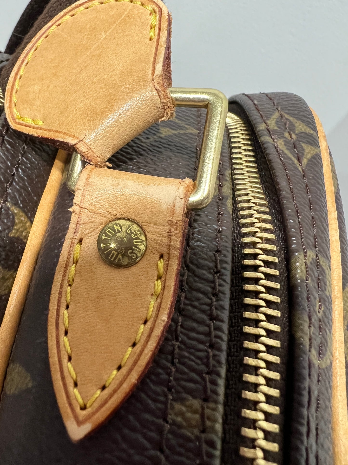 LOUIS VUITTON Reporter PM