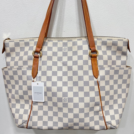 LOUIS VUITTON Totally MM Tote Bag