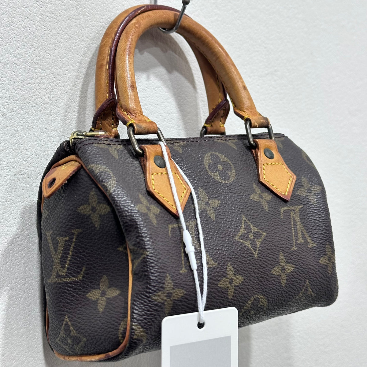 LOUIS VUITTON Nano Speedy Monogram