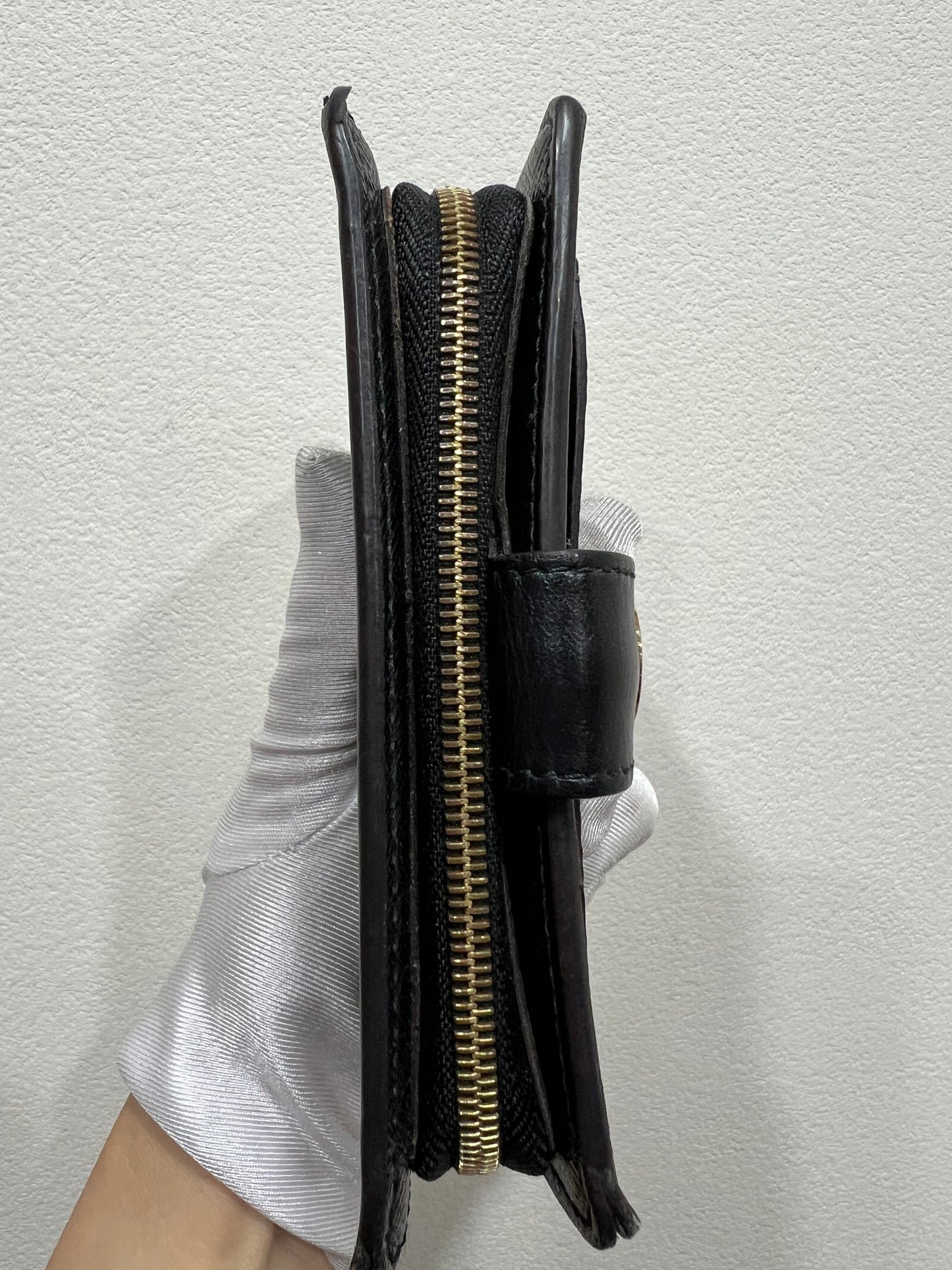 LOUIS VUITTON Compact Wallet