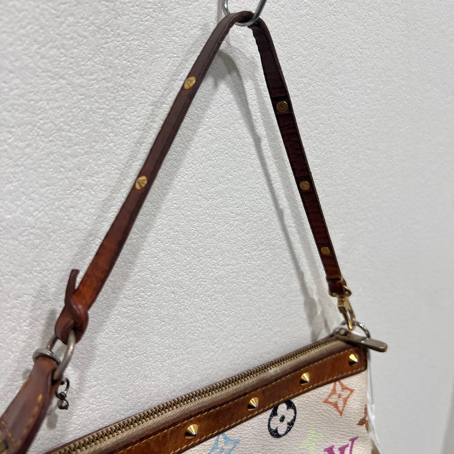 LOUIS VUITTON x Murakami Accessory Pochette