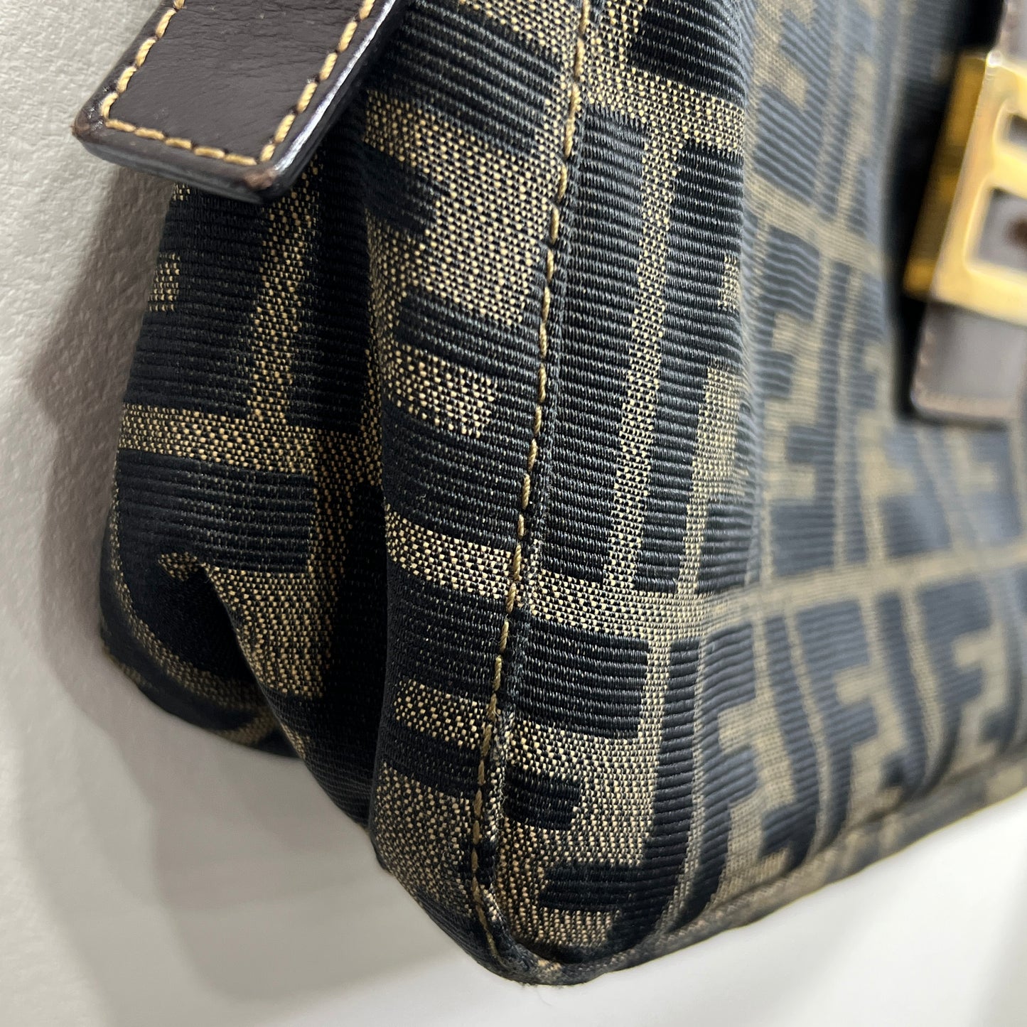FENDI Semi Shoulder Bag