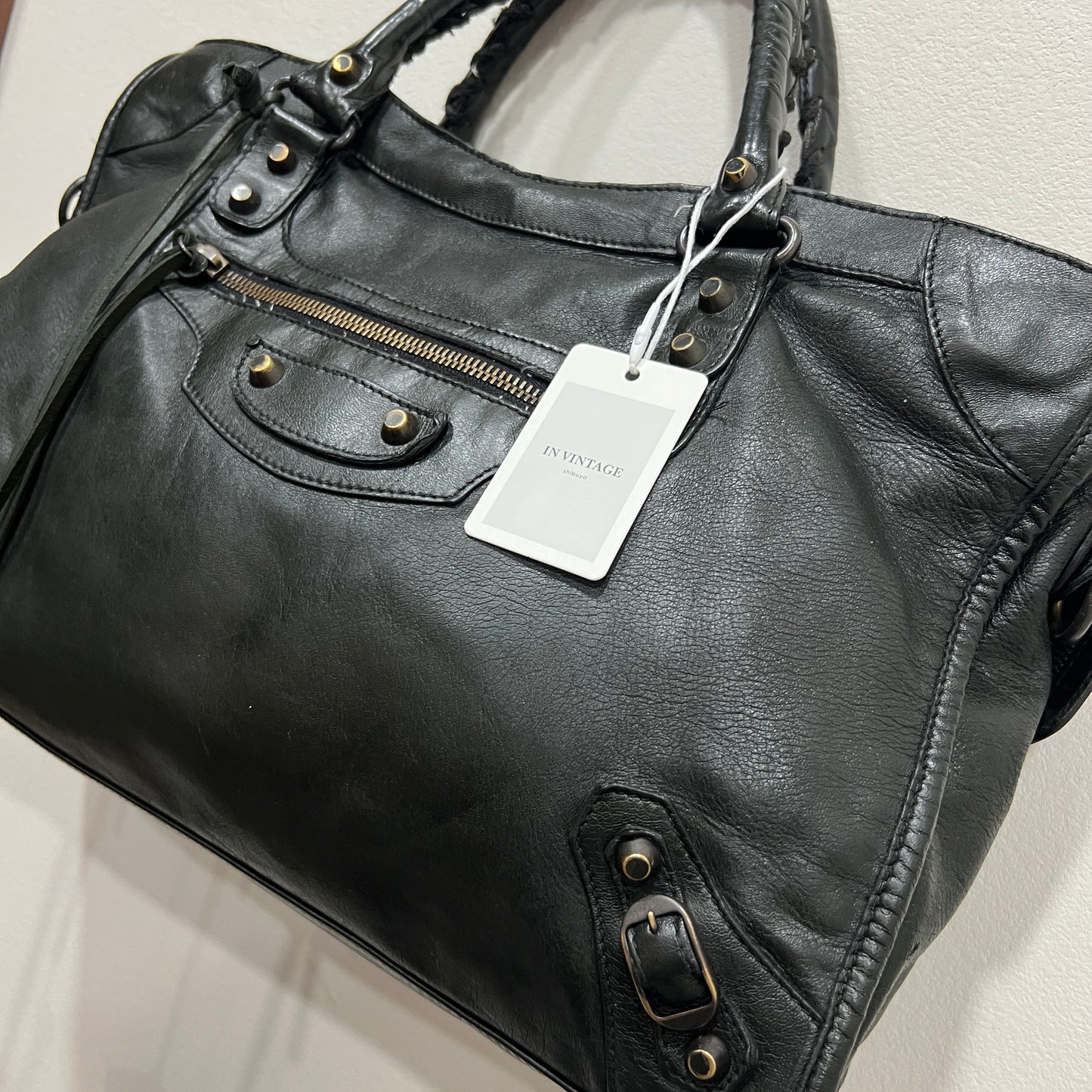 BALENCIAGA City