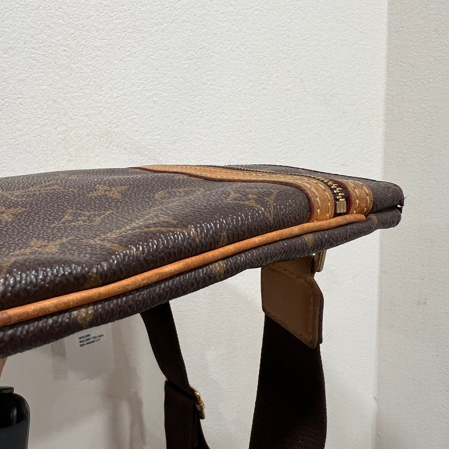 LOUIS VUITTON Pochette Bosphore