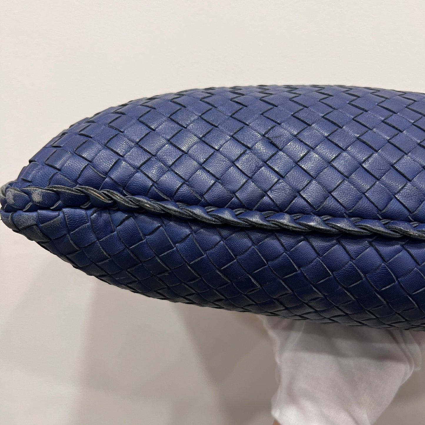 BOTTEGA VENETA Hobo Navy Interciatto Woven Napa Leather Bag