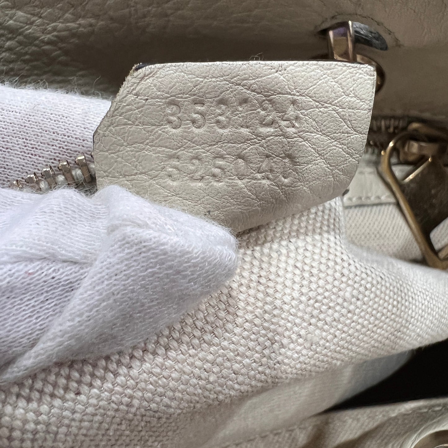 GUCCI Gucci Bamboo White Leather Handbag Shoulder Bag (strap not included)