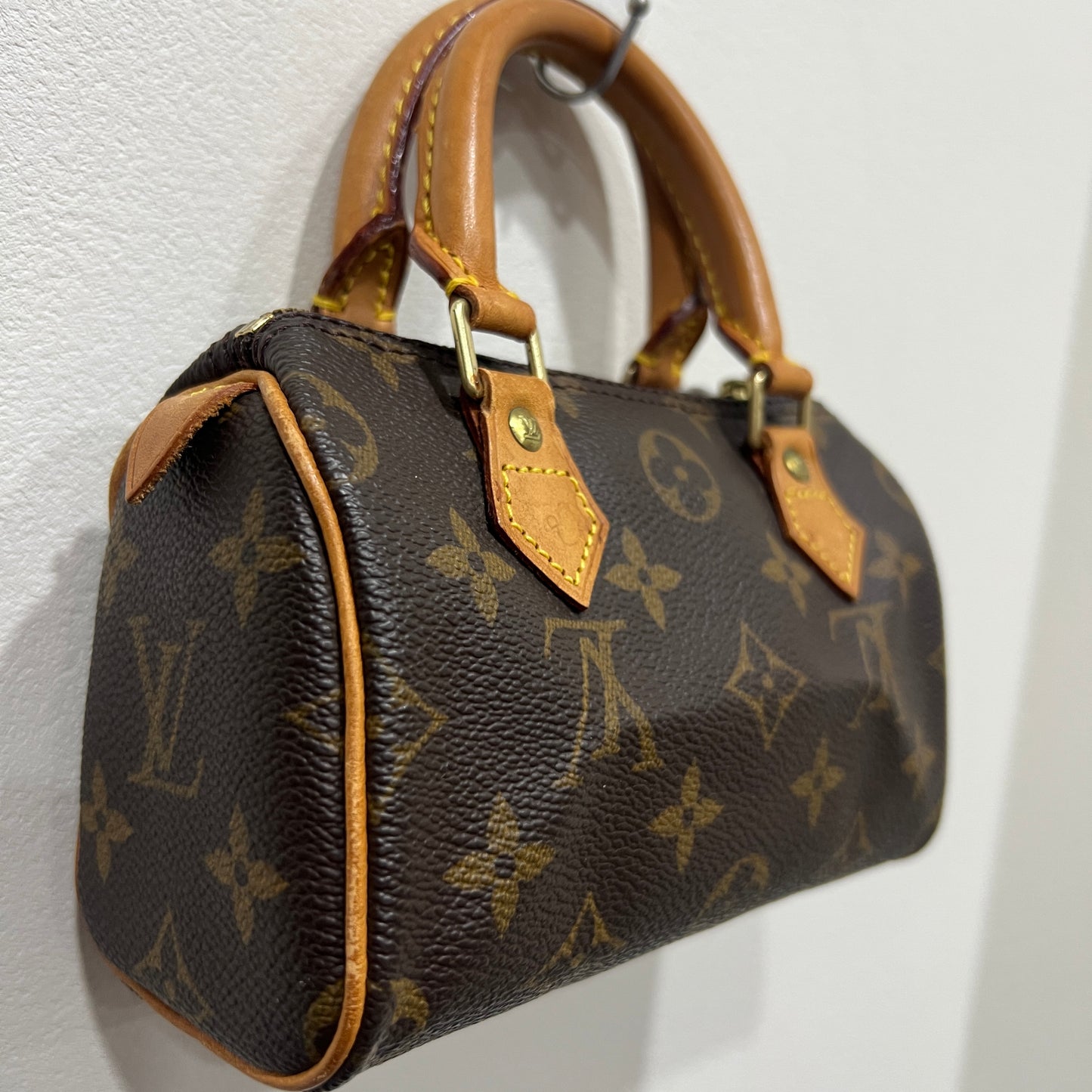 LOUIS VUITTON Nano Speedy