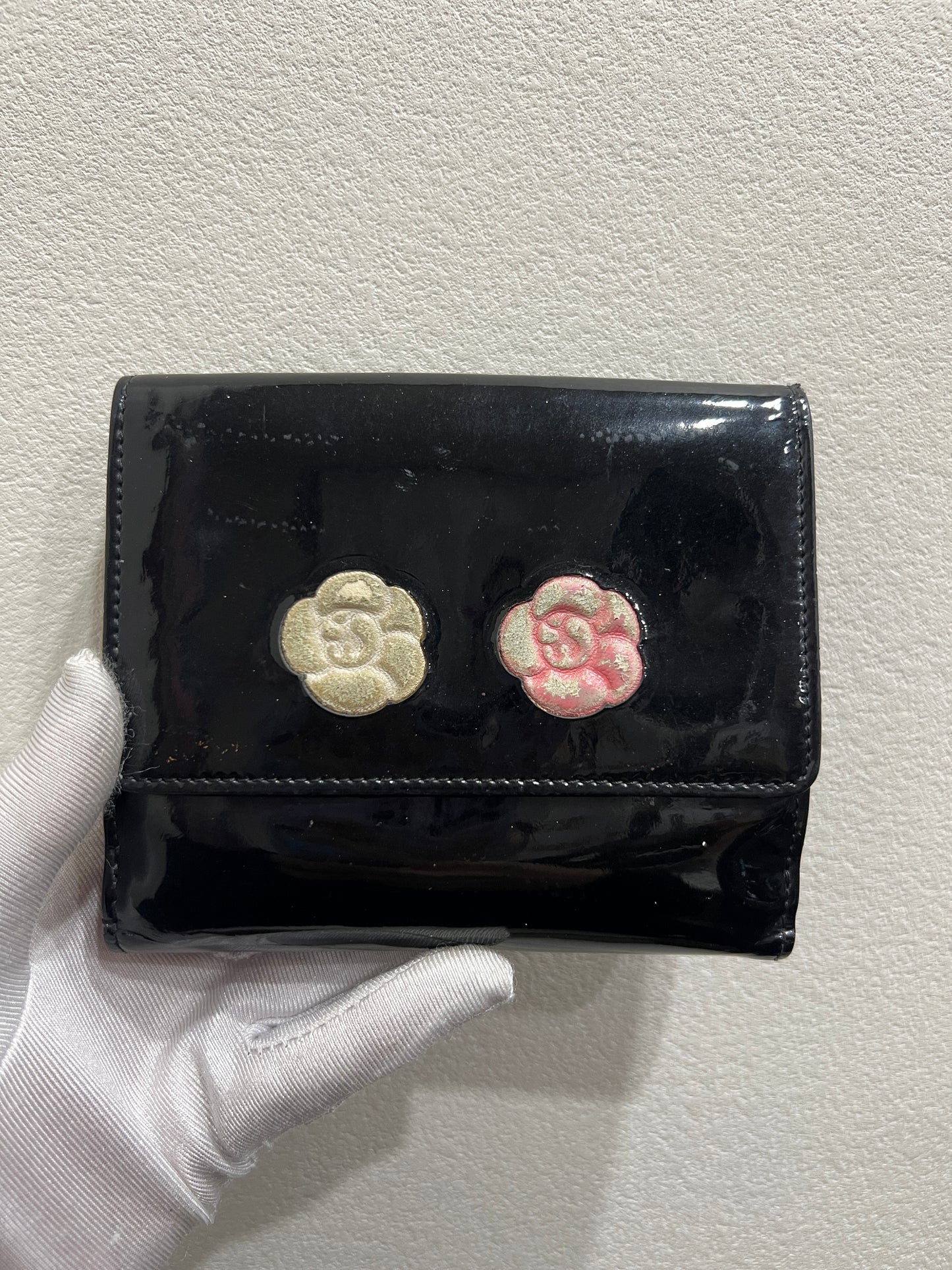 CHANEL Camellia Patent Leather