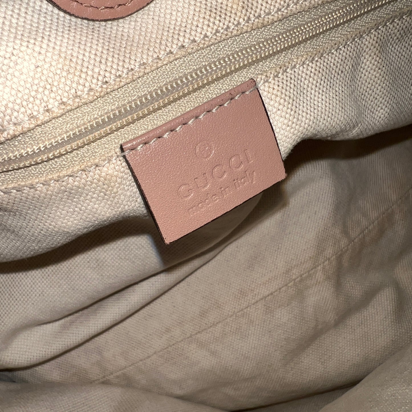 GUCCI Shoulder Bag (91796)