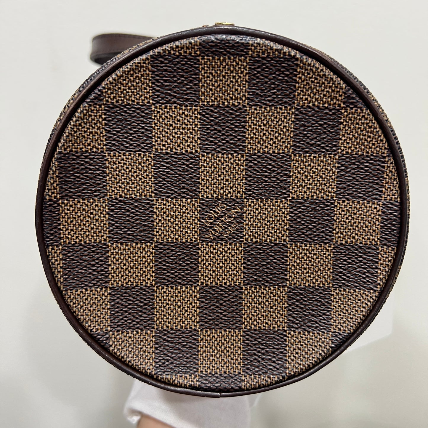 LOUIS VUITTON Papillon Damier