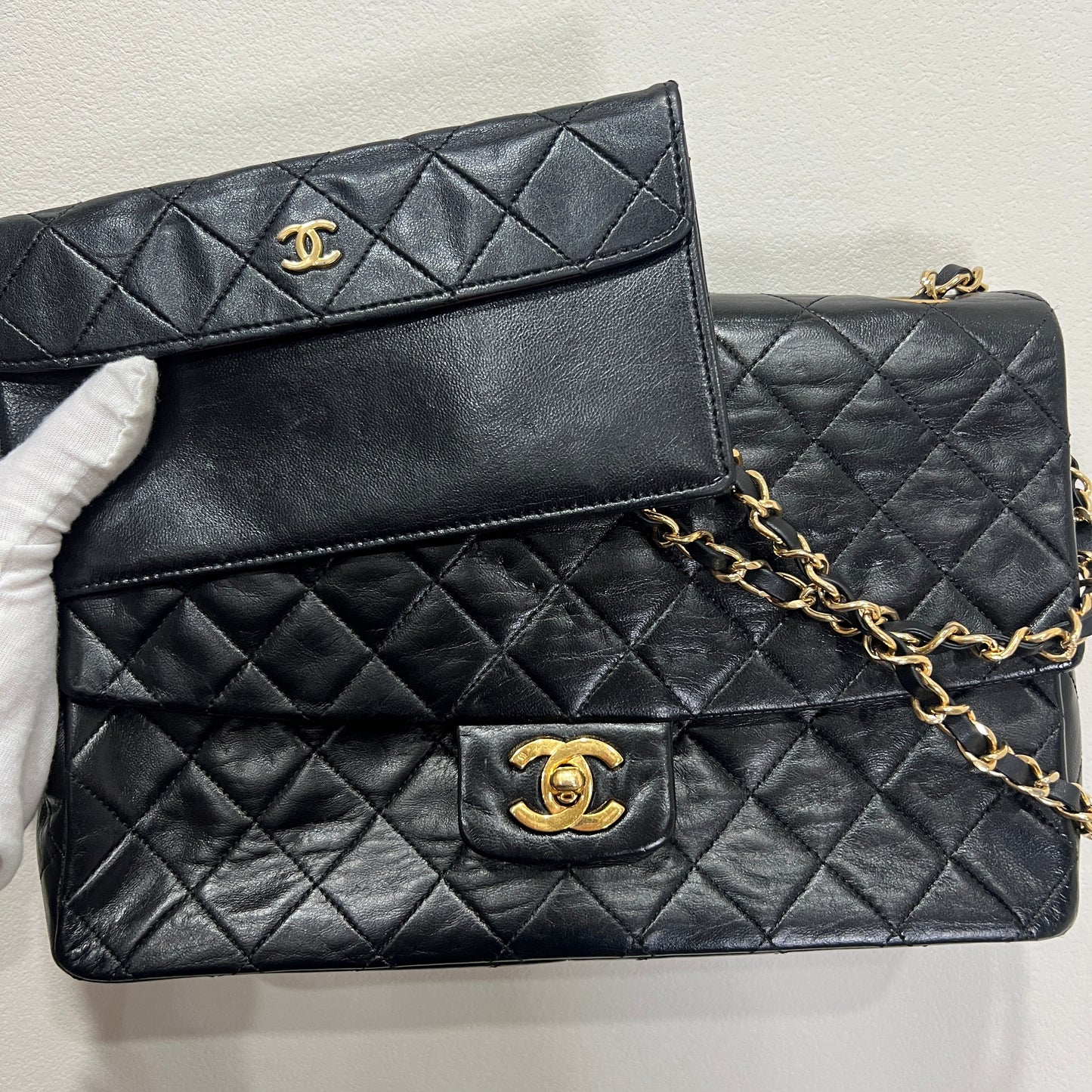 CHANEL Vintage Classic Flap with Wallet 24K gold 27cm